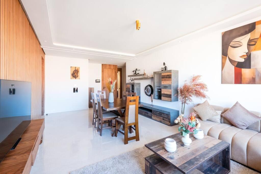 Luxury 2 Bedroom With Mountain View Appartamento Marrakesh