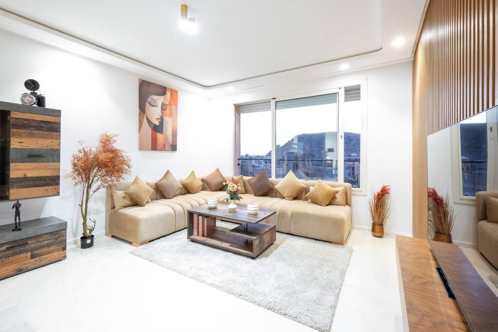 Appartement Luxury 2 Bedroom With Mountain View